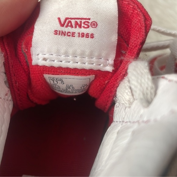 EUC Vans High Top Zip Up Butterfly - Picture 6 of 6